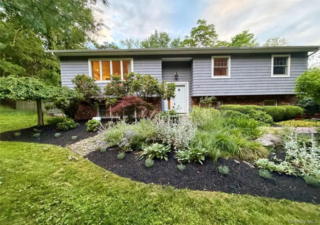 Homes for sale in Clarkstown, NY | 94 Hess Rd, Clarkstown, NY 10989 | MLS# 1017511