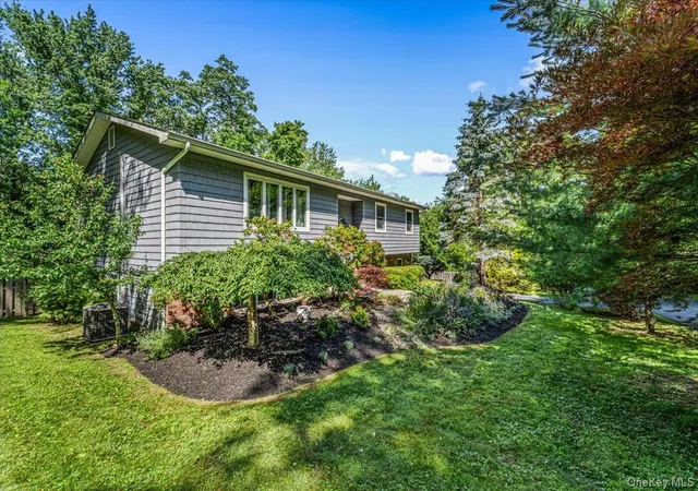 Homes for sale in Clarkstown, NY | 94 Hess Rd, Clarkstown, NY 10989 | MLS# 1017511