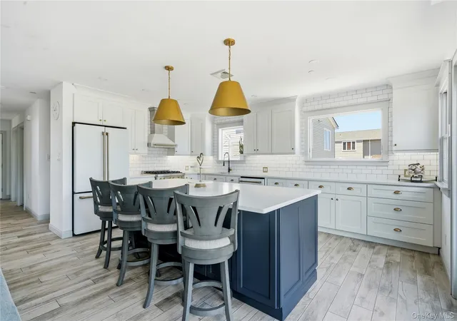3rd image of 35 Redfield Rd, Island Park, NY 11558 | MLS# 1017525