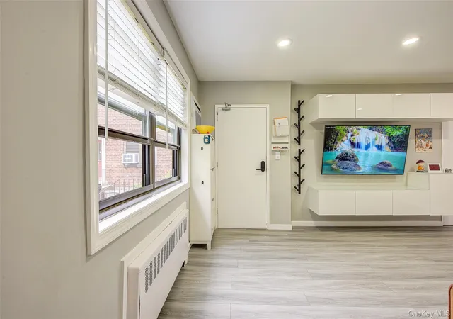 2nd image of 199-21 19Th Ave, Whitestone, NY 11357