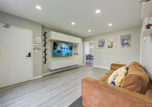 3rd image of 199-21 19Th Ave #2-161, Whitestone, NY 11357 | MLS# 1017558