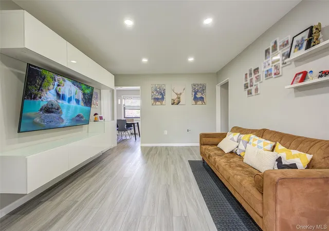 4th image of 199-21 19Th Ave #2-161, Whitestone, NY 11357 | MLS# 1017558