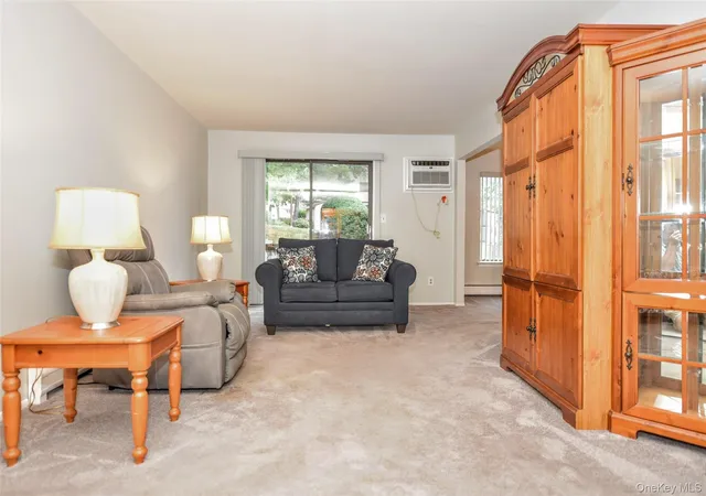 Homes for sale in Haverstraw, NY | 376 Country Club Ln, Haverstraw, NY 10970 | MLS# 1017609