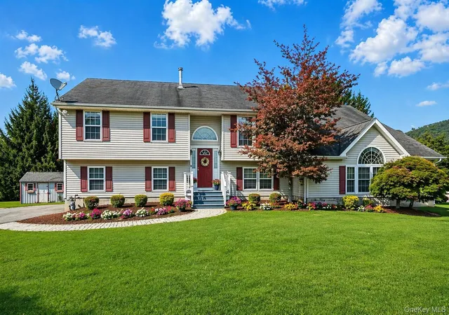 1st image of 20 Bernadette Wy, Washingtonville, NY 10992 | MLS# 1017622