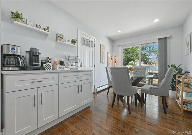 Photo 4 of Sale Pending at 672 Anderson Ave, Hempstead, NY 11010 | MLS# 1017635 | Listing updated on 2026-09-02