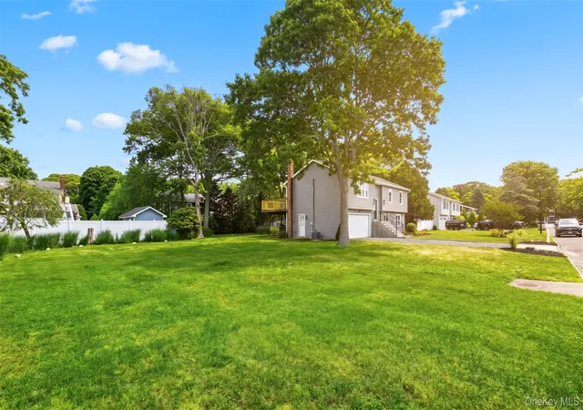 33rd image of 7 Sinnickson Rd, Center Moriches, NY 11934 | MLS# 1017688