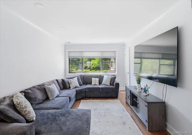 4th image of 107 15Th St #E2, Hempstead, NY 11530 | MLS# 1017706