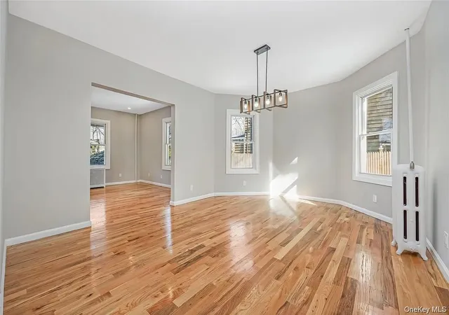 4th image of 7 Continental Hl, Glen Cove, NY 11542 | MLS# 1017722