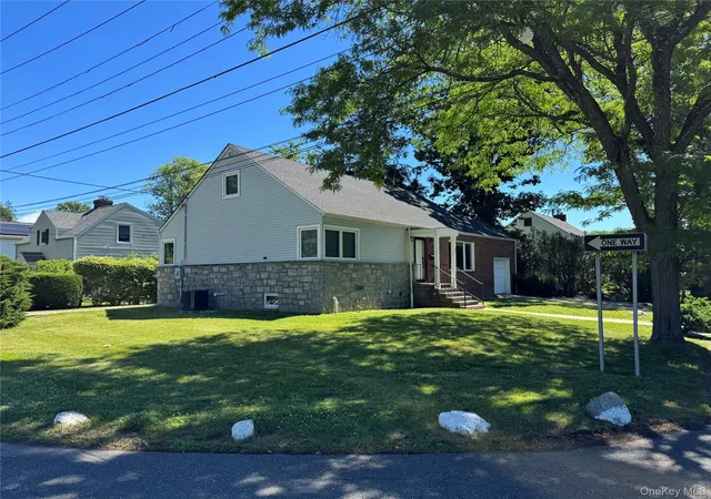 2nd image of 25 Alta Pkwy, Mount Vernon, NY 10552 | MLS# 1017725