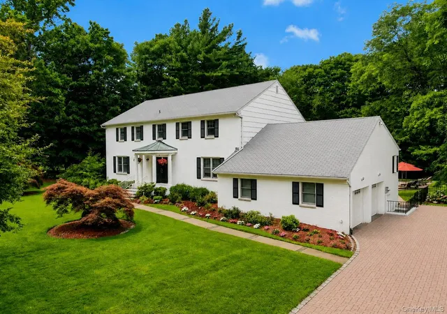 Photo 2 of Sale Pending at 16 Hearthstone Cir, Greenburgh, NY 10583 | MLS# 1017727 | Listing updated on 2026-08-07