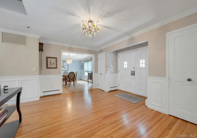 Photo 4 of Sale Pending at 16 Hearthstone Cir, Greenburgh, NY 10583 | MLS# 1017727 | Listing updated on 2026-08-07