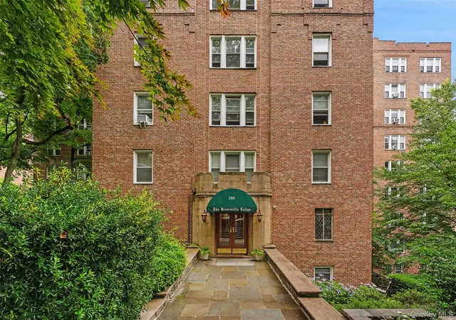 2nd image of 280 Bronxville, Yonkers, NY 10708