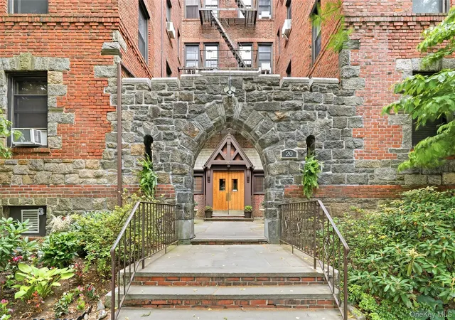 Homes for sale in Mount Vernon, NY | 20 William St #5H, Mount Vernon, NY 10552 | MLS# 1017788