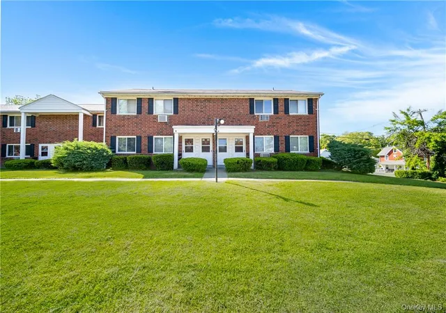 Homes for sale in Cornwall, NY | 44 Manor Dr #44, Cornwall, NY 12518 | MLS# 1017804