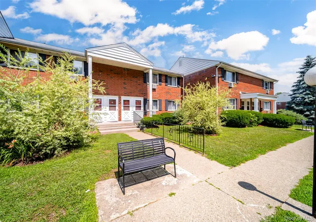 5th image of 44 Manor Dr #44, Cornwall, NY 12518 | MLS# 1017804