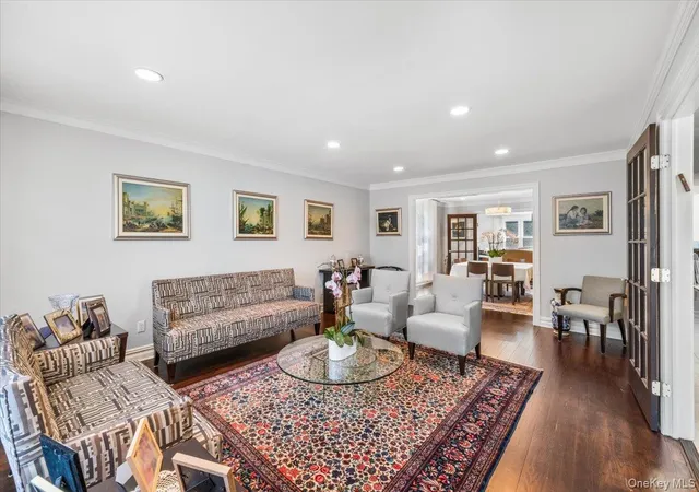 Photo 4 of Single family home for sale at 42 North Rd, North Hempstead, NY 11024 | MLS# 1017811 | Listing updated on 2026-08-30