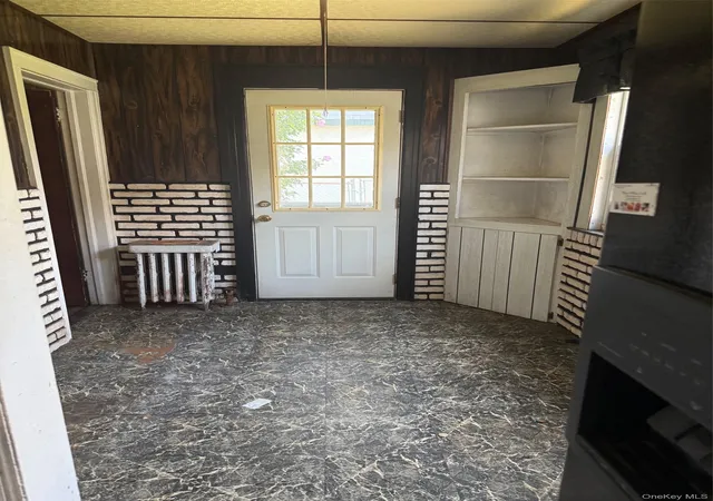 3rd image of 340 Plymouth St, Hempstead, NY 11552 | MLS# 1017821