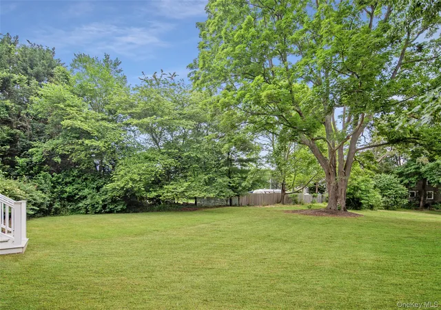 32nd image of 6 Oxford Ave, Shelter Island, NY 11964 | MLS# 1017824