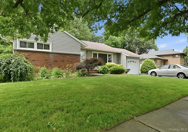 2nd image of 578 Richmond Rd, Hempstead, NY 11554 | MLS# 1017825