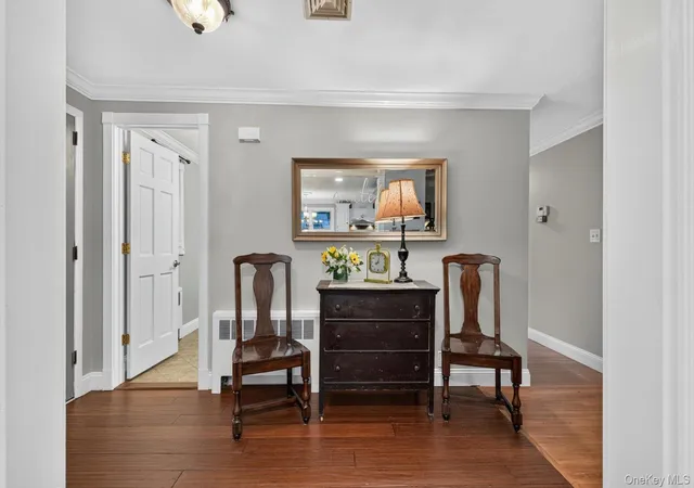 Photo 3 of Sale Pending at 27 Longwood Dr, Huntington, NY 11746 | MLS# 1017826 | Listing updated on 2026-08-14
