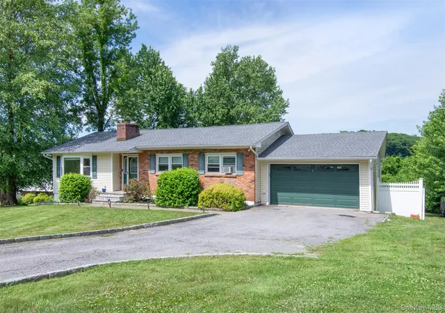 Photo 2 of Single family home for sale at 87 High View Dr, Patterson, NY 10512 | MLS# 1017833 | Listing updated on 2026-09-15