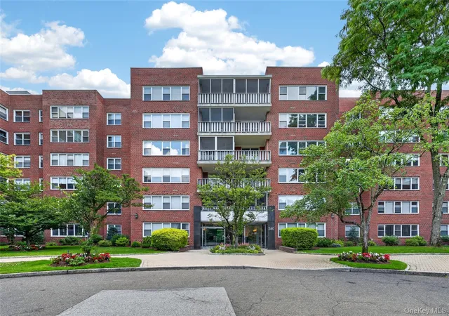 3rd image of 240 Garth #4H2, Eastchester, NY 10583 | MLS# 1017835