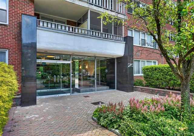 4th image of 240 Garth #4H2, Eastchester, NY 10583 | MLS# 1017835