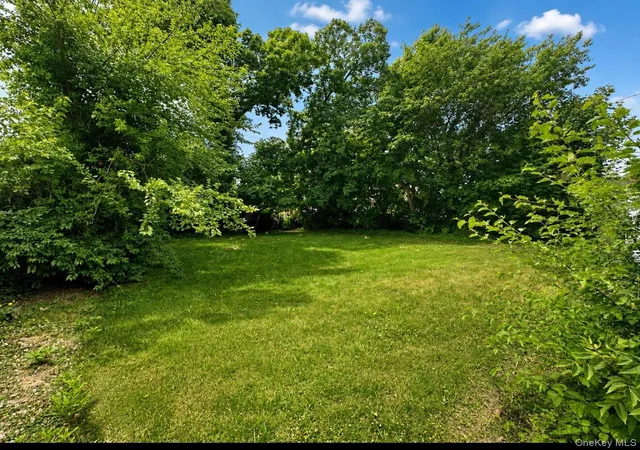9th image of 2526 Dogwood Ave, Hempstead, NY 11554 | MLS# 1017840