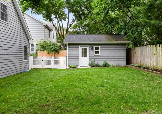 31st image of 5 Glenmore Ave, Oyster Bay, NY 11547 | MLS# 1017847