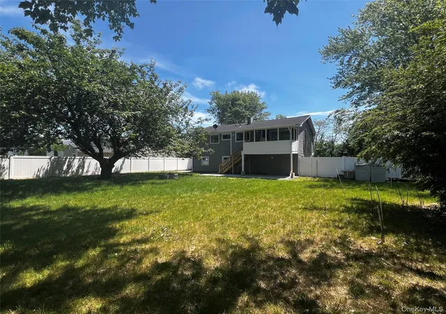 3rd image of 105 Barber, Brentwood, NY 11717 | MLS# 1017858