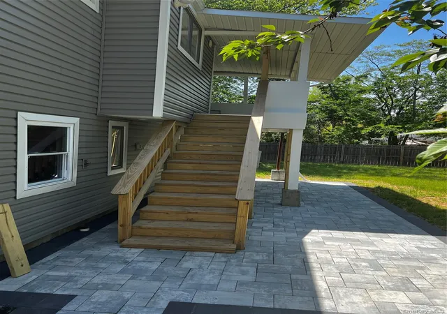 5th image of 105 Barber, Brentwood, NY 11717 | MLS# 1017858