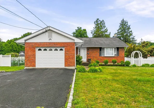 2nd image of 20 E Main St, Stony Point, NY 10980 | MLS# 1017869