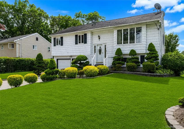 3rd image of 34 Ruland Rd, Selden, NY 11784 | MLS# 1017916