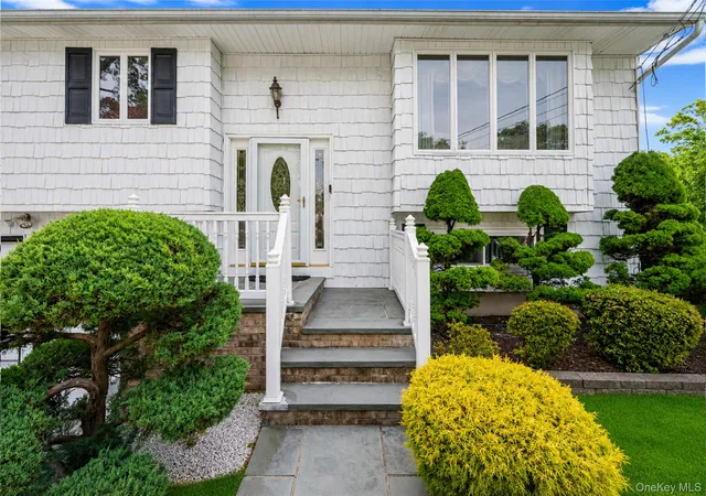 4th image of 34 Ruland Rd, Selden, NY 11784 | MLS# 1017916