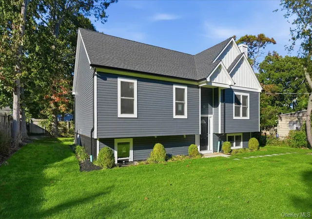 Photo 1 of Single family home for sale at 133b Shinnecock Ave, Brookhaven, NY 11950 | MLS# 1017917 | Listing updated on 2026-10-12