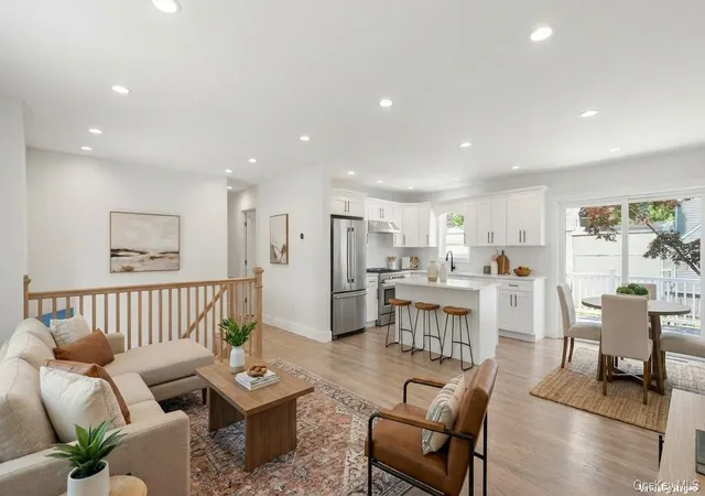2nd image of 133b Shinnecock Ave, Brookhaven, NY 11950 | MLS# 1017917