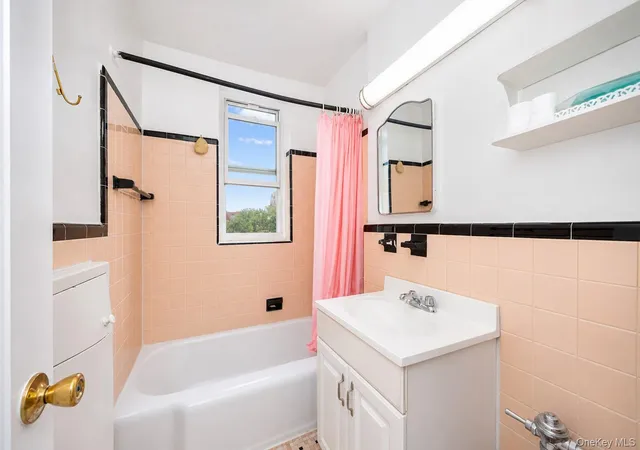 Listing Photo 4 - Condo for sale in building located at 14444 41St Ave, New York, NY 11355 - Unit #4C