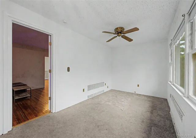 3rd image of 40 Dewey Ave, New Rochelle, NY 10801 | MLS# 1017942