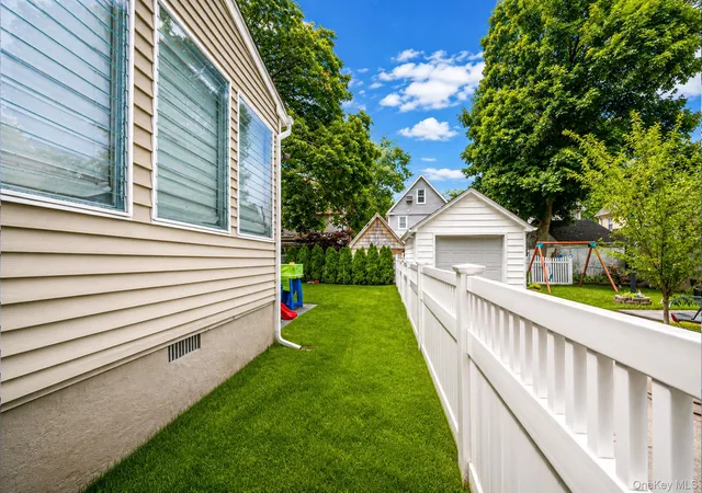 27th image of 159 Iris Ave, Hempstead, NY 11001 | MLS# 1017960