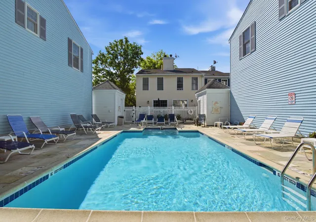 Homes for sale in Rye Town, NY | 22 Washington Mews, Rye Town, NY 10573 | Houzeo