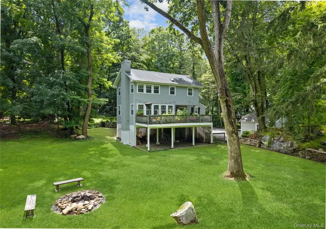 Photo 4 of Single family home for sale at 131 Douglas Rd, New Castle, NY 10514 | MLS# 1017997 | Listing updated on 2026-08-09
