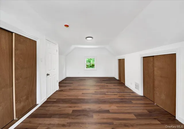 3rd image of 35 S Terrace Ave, Mount Vernon, NY 10550 | MLS# 1017999