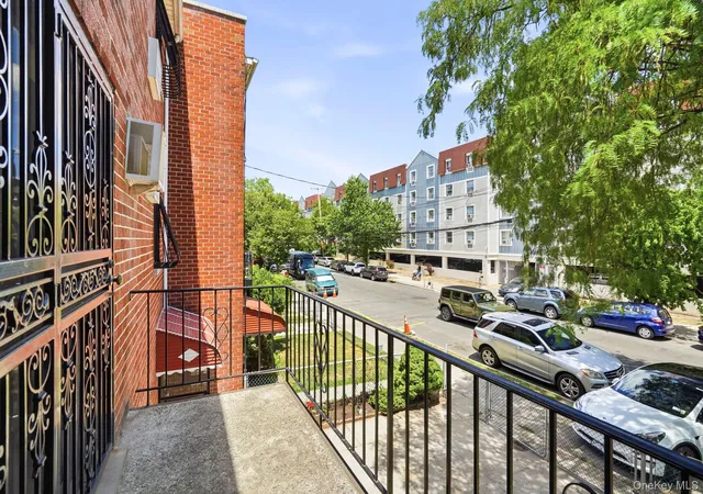 3rd image of 3303 Palmer Ave, New York, NY 10475 | MLS# 1018010