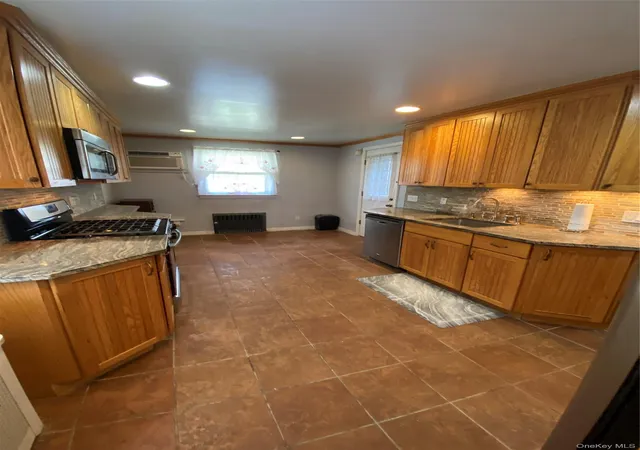 Homes for sale in Hempstead, NY | 35 Nassau Blvd, Hempstead, NY 11552 | MLS# 1018018