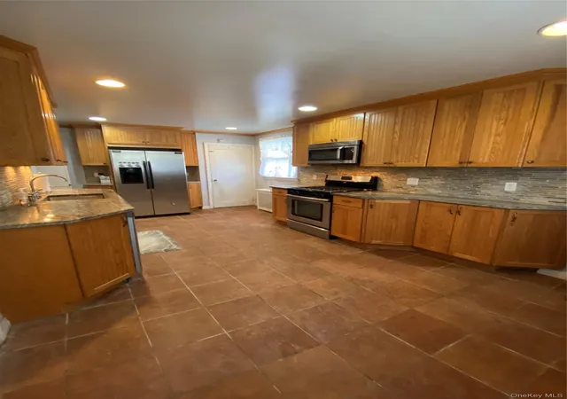 Homes for sale in Hempstead, NY | 35 Nassau Blvd, Hempstead, NY 11552 | MLS# 1018018