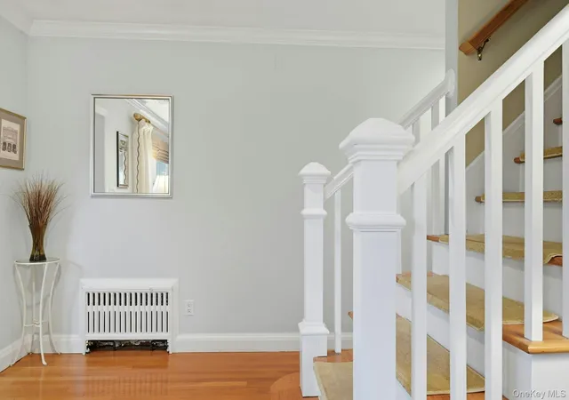 3rd image of 11 Cliftwood Dr, Huntington, NY 11743 | MLS# 1018030