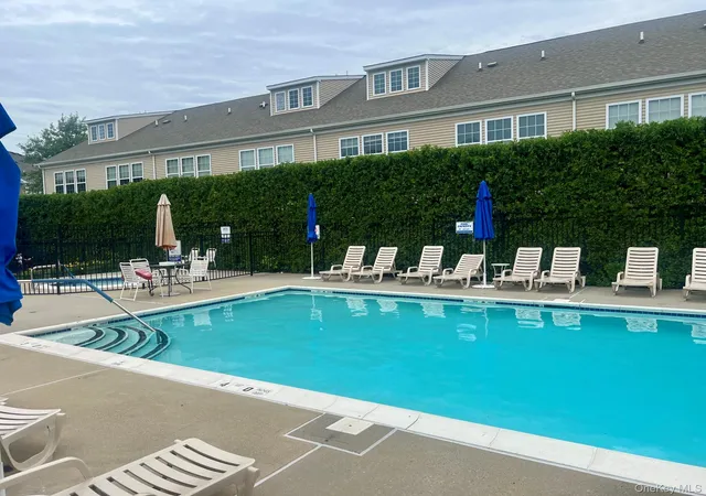 33rd image of 87 Paget Ln, Massapequa, NY 11758 | MLS# 1018031