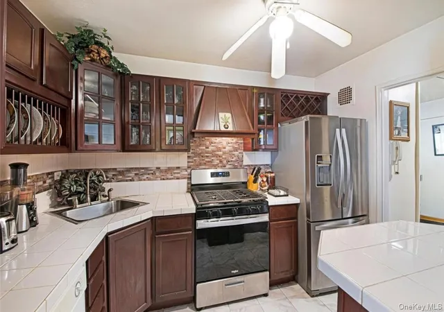 Photo 3 of Condo for sale at 1275 East 51st St #3B, Brooklyn, NY 11234 | MLS# 1018048 | Listing updated on 2026-06-28