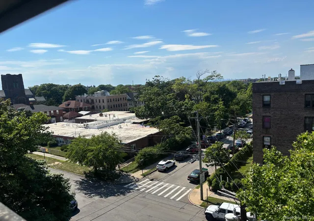 17th image of 833 Central Ave #5B, Far Rockaway, NY 11691 | MLS# 1018071