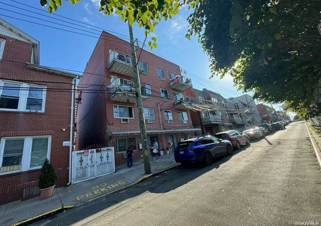 3rd image of 94-66 45Th Ave, Elmhurst, NY 11373 | MLS# 1018095